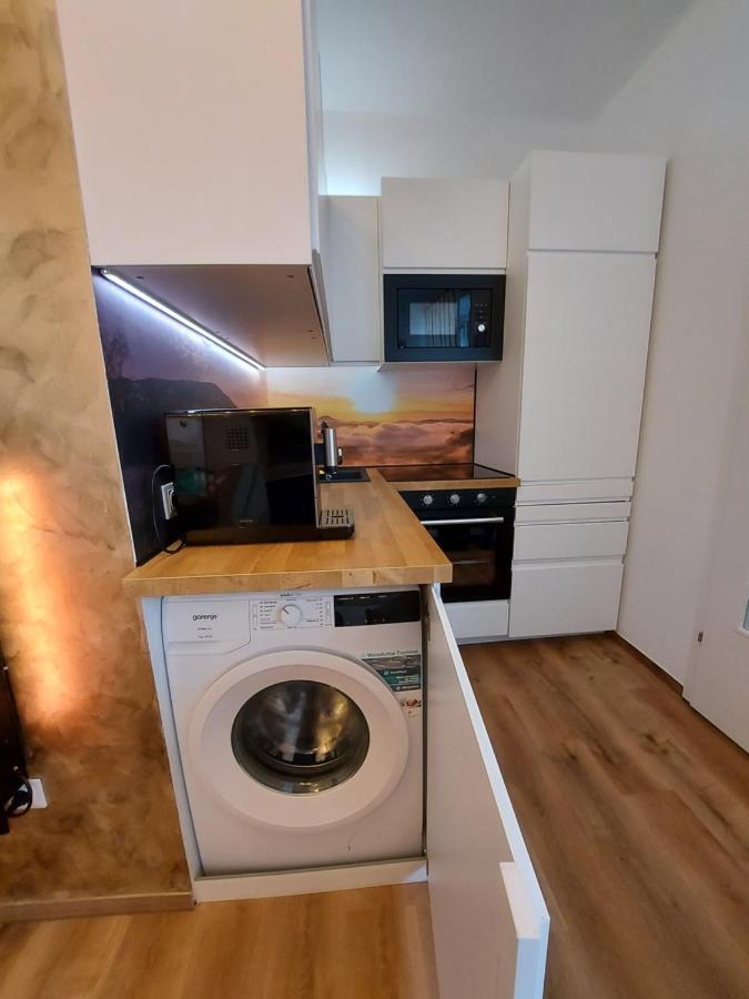 Auszeit Steiraland 3 Mit Ueberdachter Terasse Privatem Garten Und Gratis Parkplatz Leoben  Luaran gambar